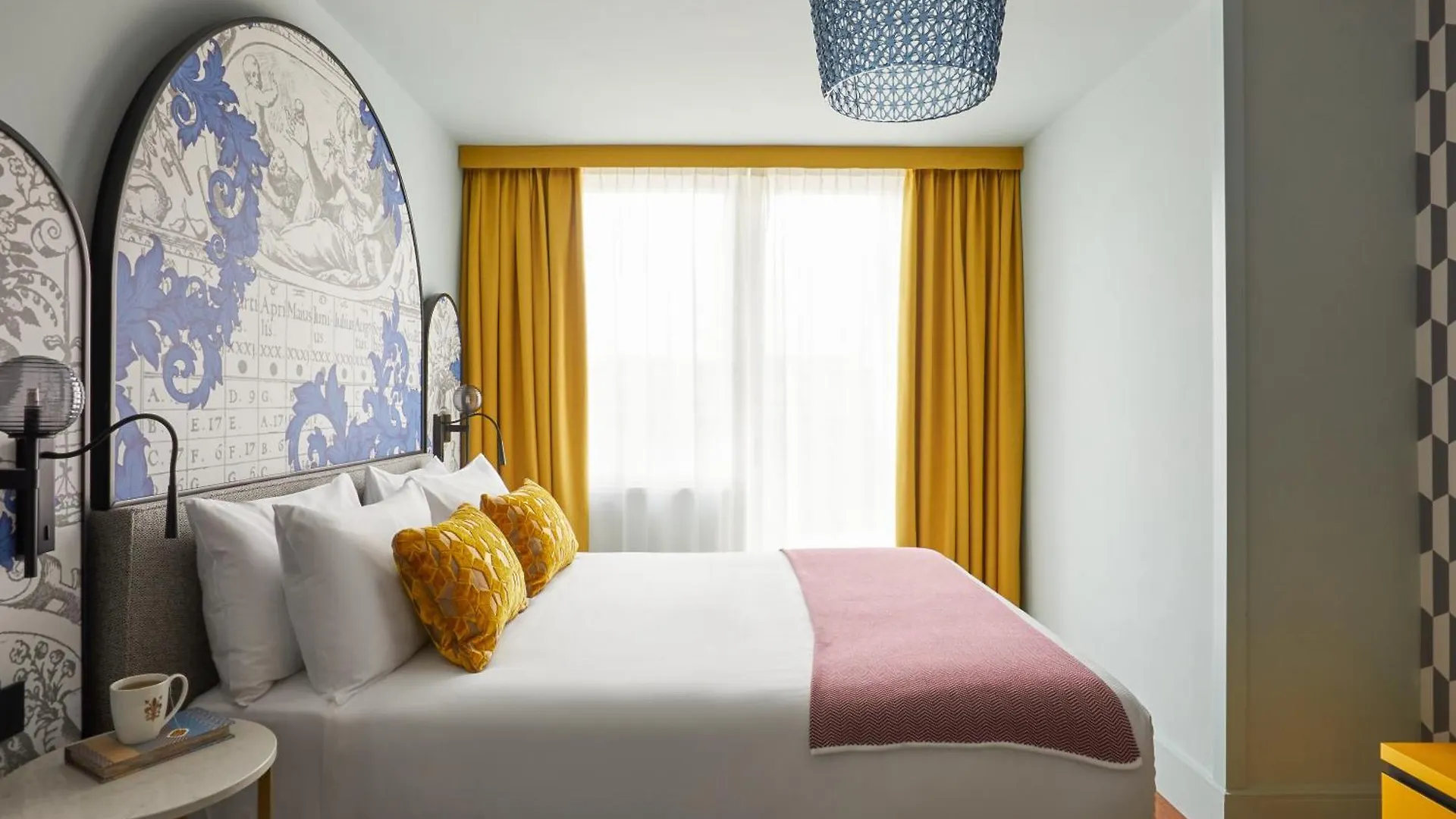 Hotel Indigo Florence By Ihg 4*,